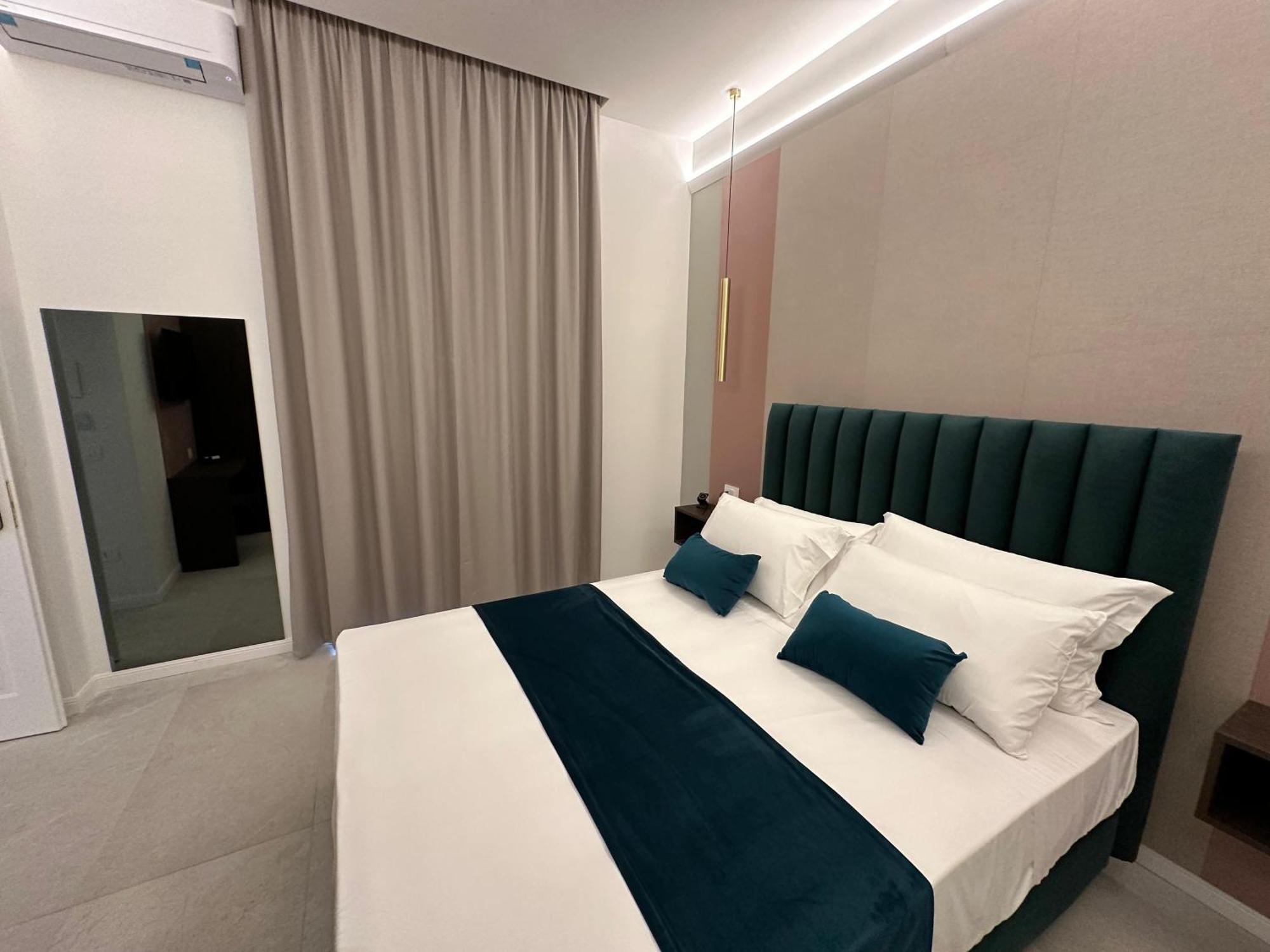 Hotiday Room Collection - Napoli Museo Suite 외부 사진